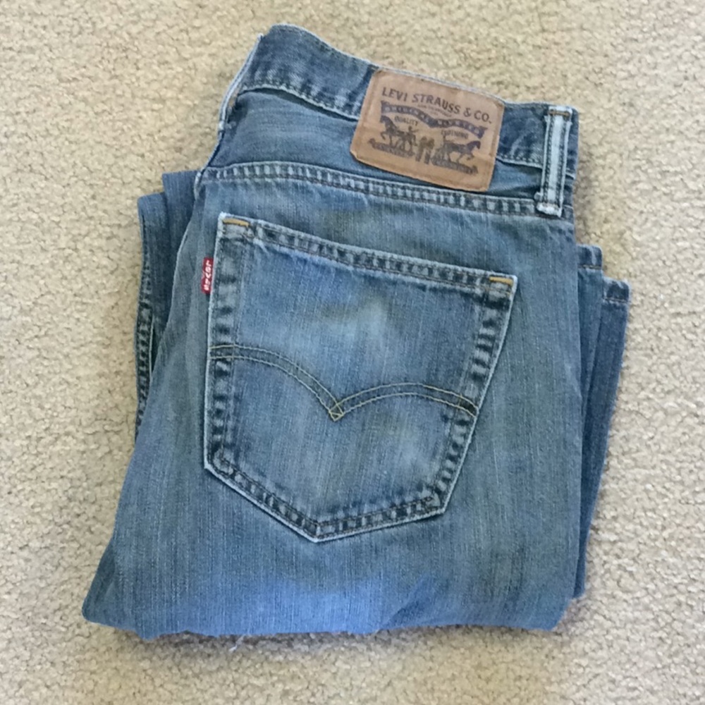 Men’s Levi Strauss blue jeans
